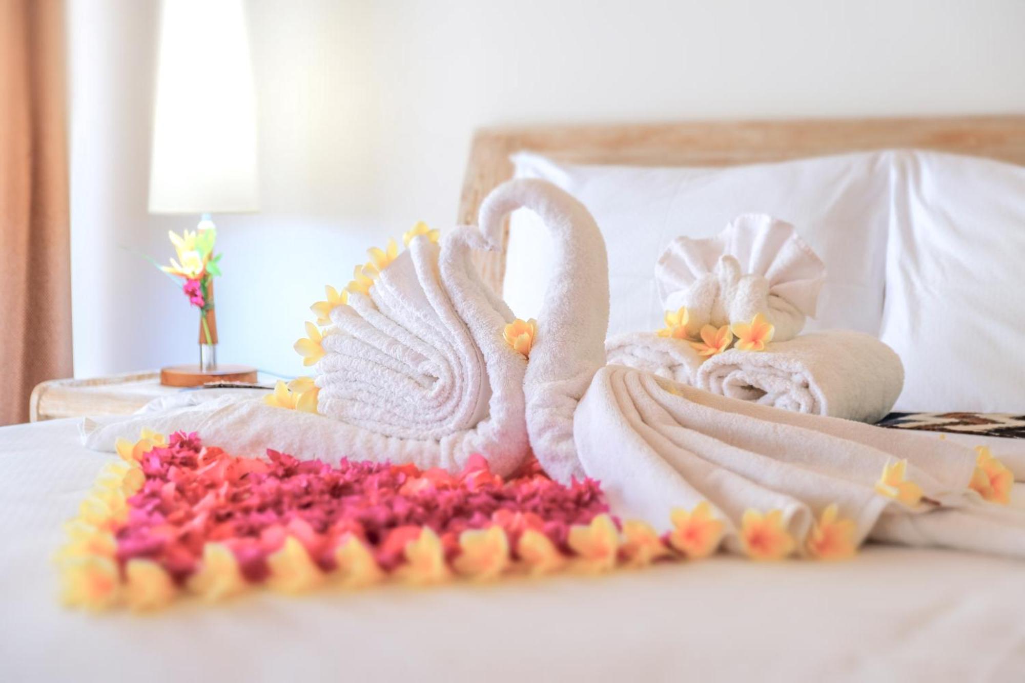 Caspla Resort By Loccal Collection Batununggul Bagian luar foto